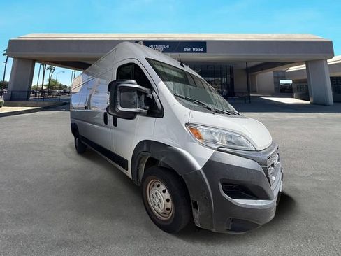 Used 2023 RAM ProMaster 2500 FWD image 4