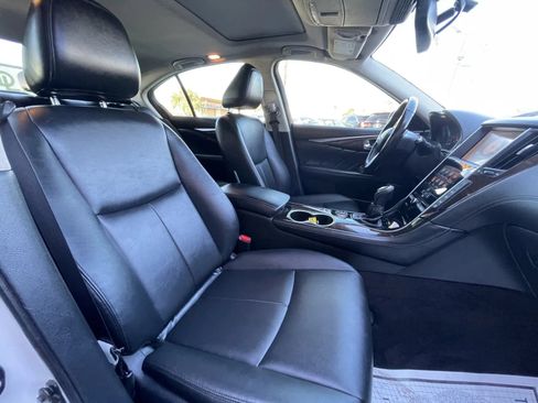 Used 2018 INFINITI Q50 Luxe w/ Cargo Package (L95) RWD image 13