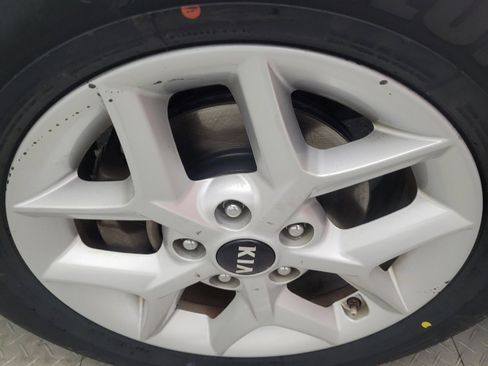 Used 2020 Kia Soul S image 31