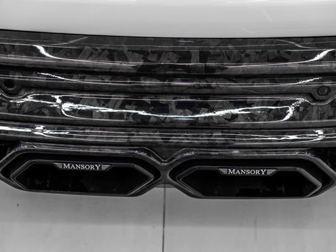 Used 2025 Rolls-Royce Cullinan image 13