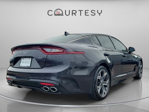 Used 2020 Kia Stinger GT-Line w/ Sun & Sound Package image 5