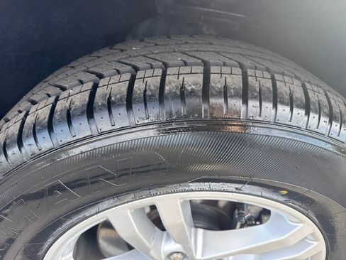 Used 2022 Ford Explorer 4WD w/ Class IV Trailer Tow Package image 14