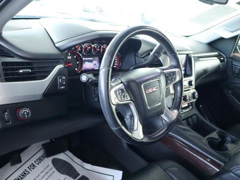 Used 2016 GMC Yukon XL SLT w/ Open Road Package RWD image 15
