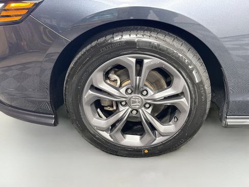 Used 2023 Honda Accord EX image 41