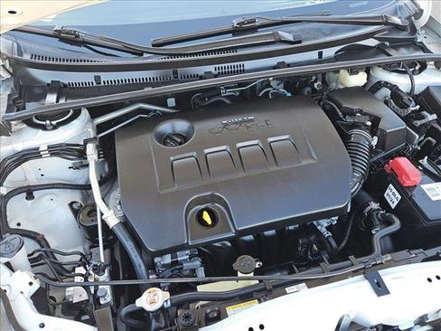 Used 2019 Toyota Corolla SE image 22