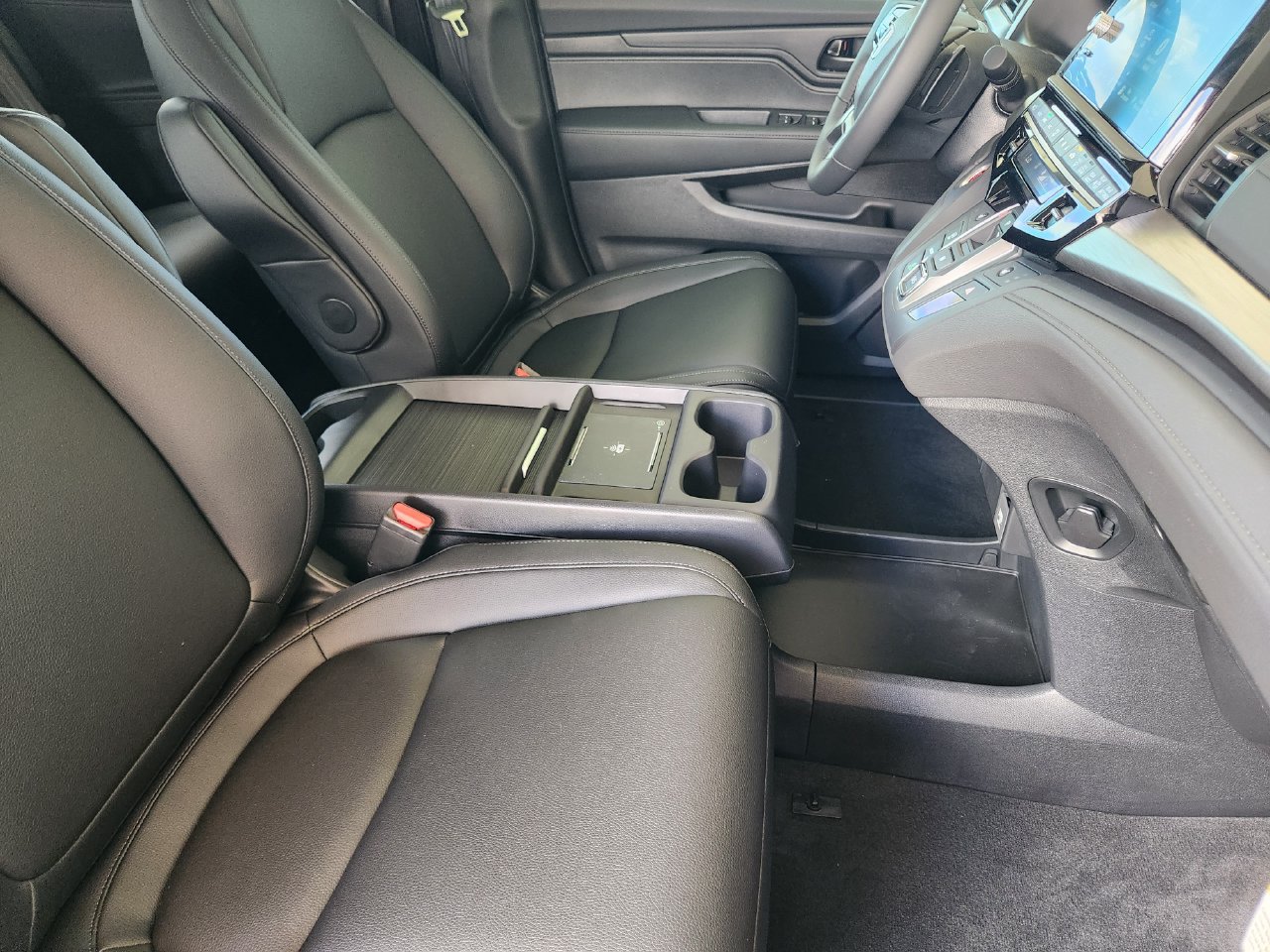 New 2027 Honda Odyssey EX-L image 10