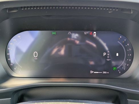 New 2026 Volvo XC40 B5 Plus w/ Climate Package image 28