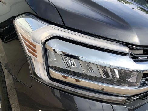 Used 2024 Ford Expedition Max Limited RWD image 28
