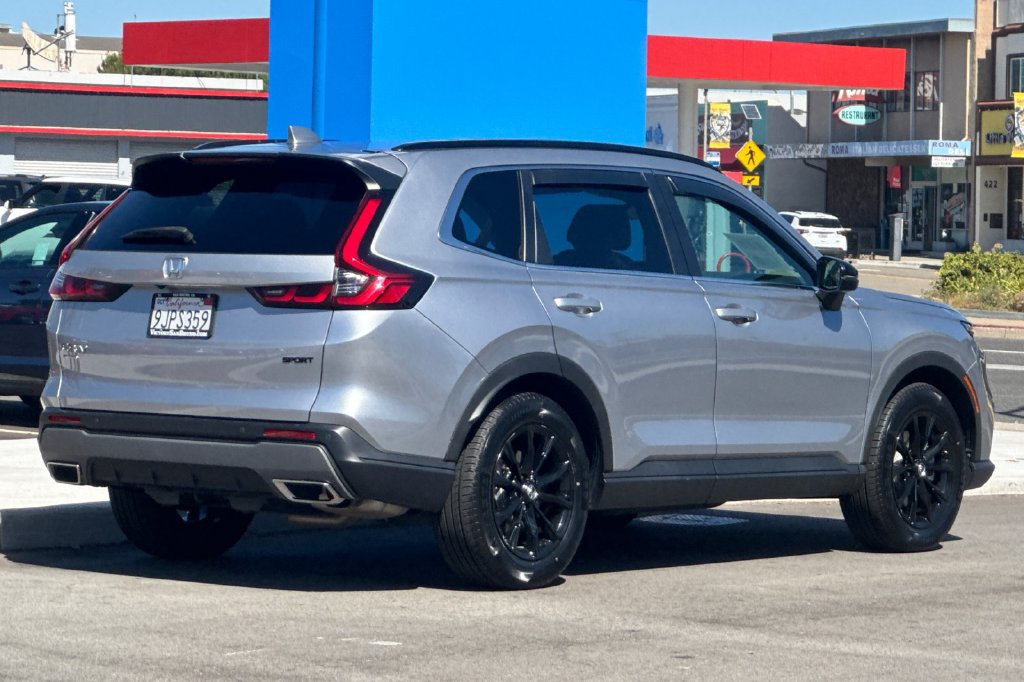 Certified 2024 Honda CR-V Sport-L image 4