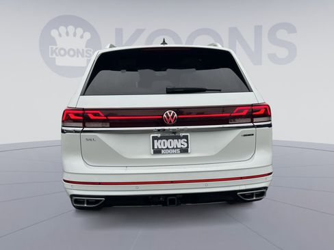 Used 2024 Volkswagen Atlas SEL Premium R-Line AWD/4WD image 10