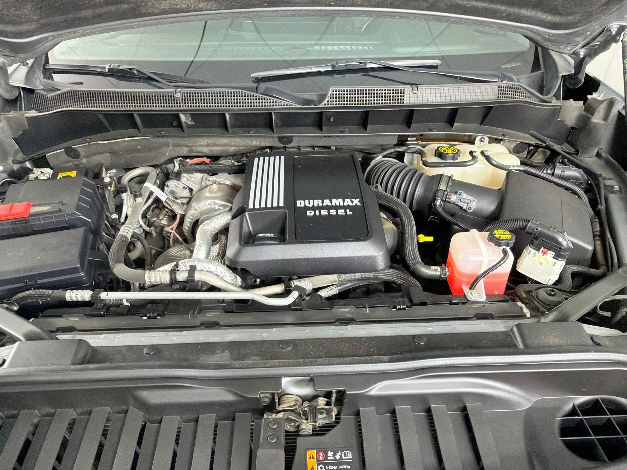 Used 2023 Chevrolet Silverado 1500 RST AWD/4WD image 32