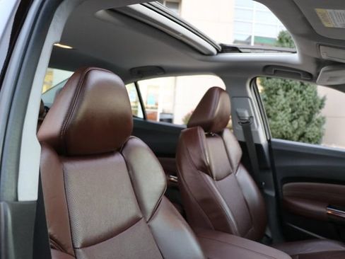 Used 2015 Acura TLX w/ Technology Package FWD image 9