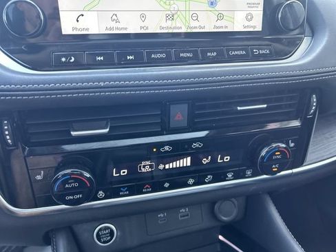Certified 2022 Nissan Rogue Platinum w/ Head-Up Display Package AWD/4WD image 22