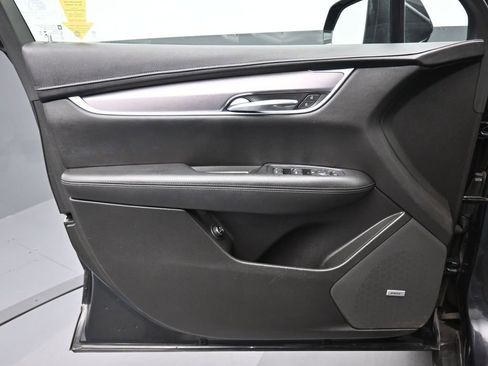 Used 2020 Cadillac XT5 Luxury image 9