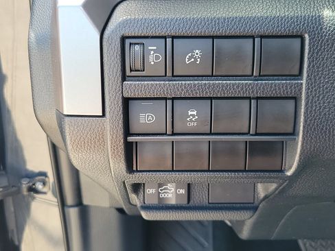 Used 2024 Toyota Tacoma SR5 RWD image 30
