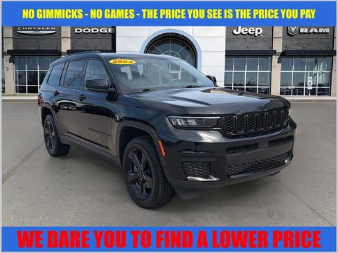 Used 2024 Jeep Grand Cherokee L Altitude AWD/4WD image 1