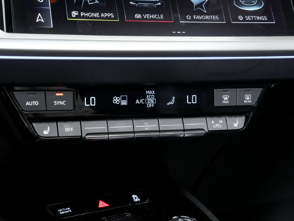 Used 2023 Audi Q4 e-tron Prestige w/ 20" Wheel Package AWD/4WD image 18