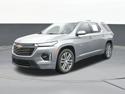 Used 2023 Chevrolet Traverse High Country w/ LPO, Floor Liner Package FWD image 6