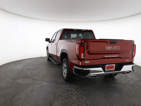 Used 2025 GMC Sierra 1500 SLT w/ SLT Convenience Package AWD/4WD image 10