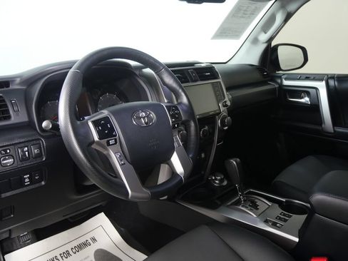 Used 2024 Toyota 4Runner SR5 Premium w/ Moonroof Package AWD/4WD image 12
