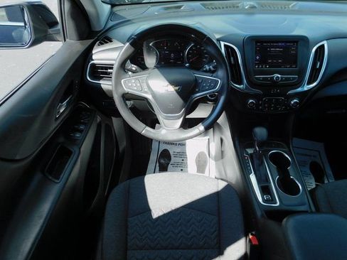 Used 2022 Chevrolet Equinox LT FWD image 14
