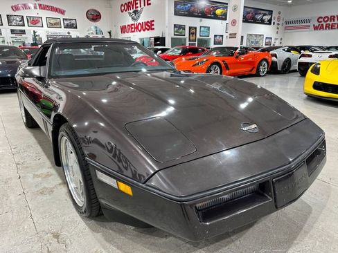 Used 1989 Chevrolet Corvette Convertible RWD image 4
