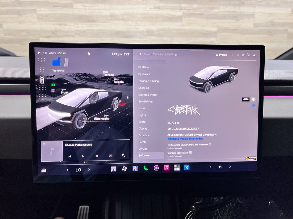 Used 2025 Tesla Cybertruck AWD Crew Cab image 24
