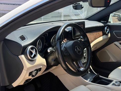 Used 2016 Mercedes-Benz CLA 250 image 7