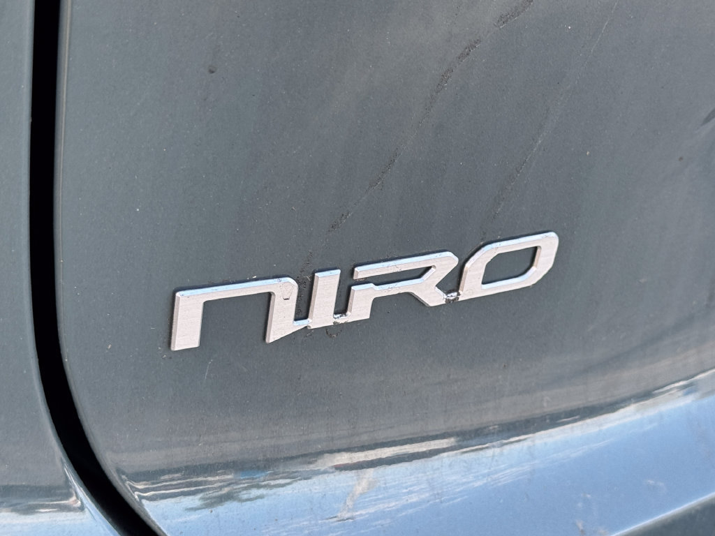 Used 2023 Kia Niro Wind FWD image 19
