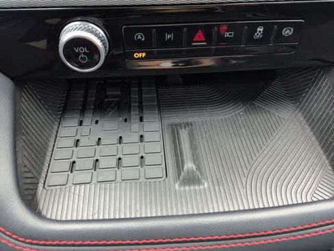 Used 2025 Ford Explorer ST AWD/4WD image 32