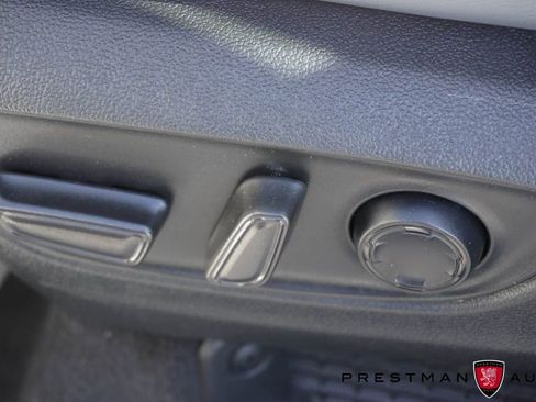 Used 2024 Toyota Sienna XLE image 25