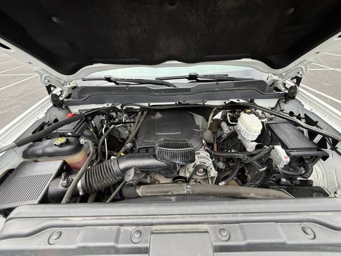 Used 2019 Chevrolet Silverado 2500 W/T w/ WT Convenience Package RWD image 9