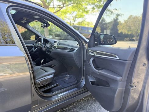 Used 2021 BMW X1 xDrive28i w/ M Sport Package image 30