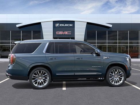 New 2026 GMC Yukon Denali w/ Denali Reserve Package AWD/4WD image 5