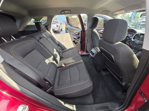 Used 2019 GMC Terrain SLE w/ Driver Convenience Package FWD image 15