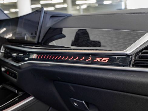 Used 2025 BMW X5 xDrive40i image 32