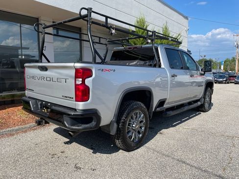 Used 2023 Chevrolet Silverado 2500 Custom w/ Custom Value Package AWD/4WD image 8
