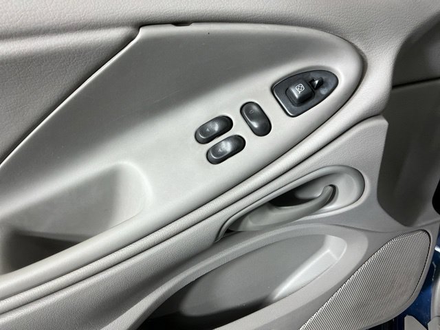 Used 2000 Ford Mustang GT RWD image 12