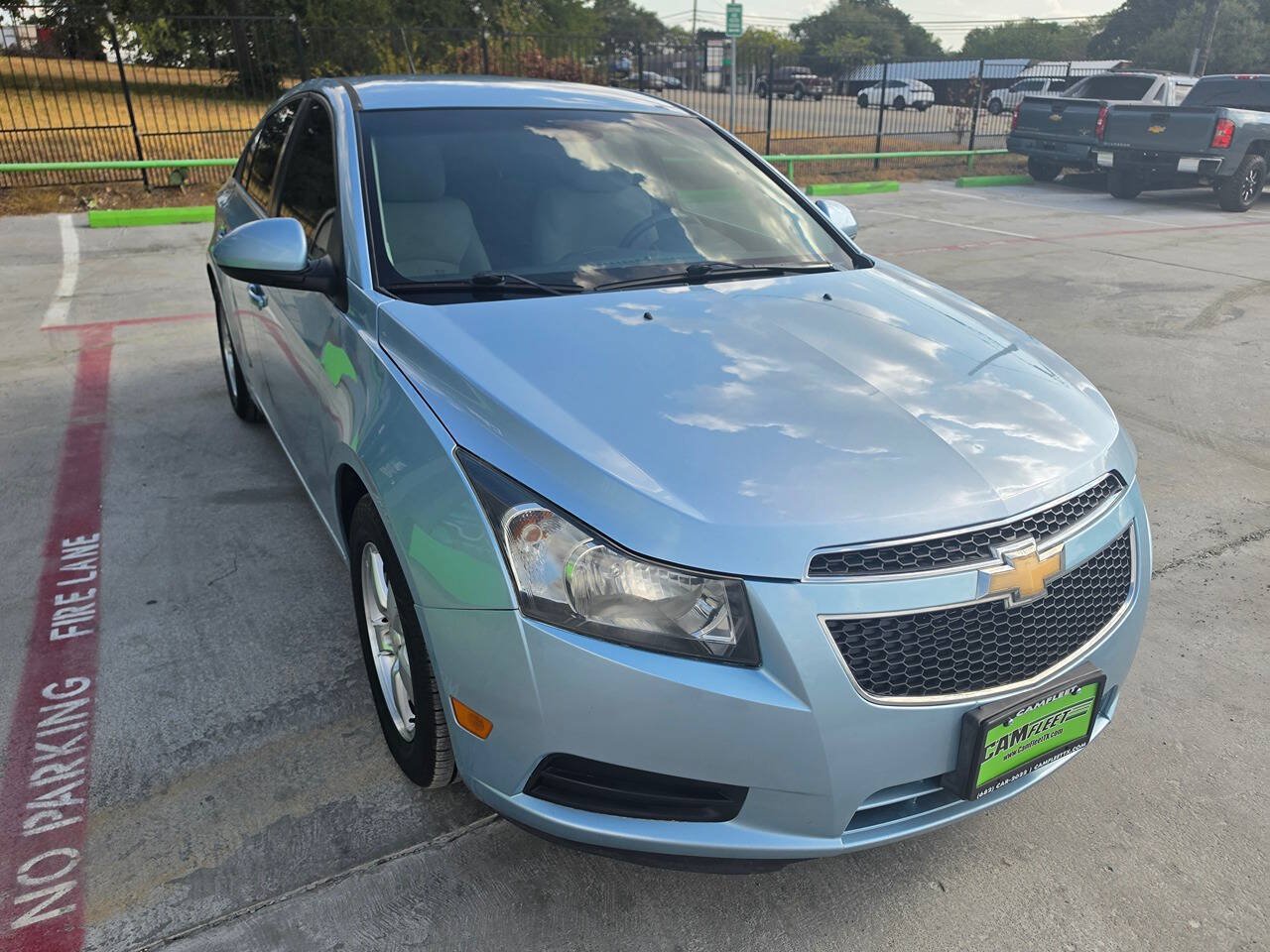 Used 2011 Chevrolet Cruze LT FWD image 5