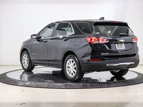 Used 2023 Chevrolet Equinox LT FWD image 2