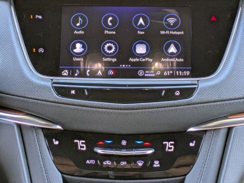 Certified 2022 Cadillac XT5 Premium Luxury image 17