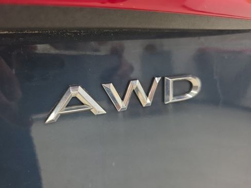 Used 2016 Lincoln MKX Reserve w/ Climate Package AWD/4WD image 35
