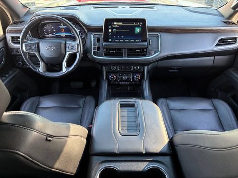 Certified 2022 Chevrolet Suburban Z71 AWD/4WD image 16