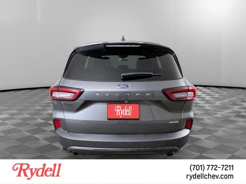 Used 2025 Ford Escape ST-Line Select AWD/4WD image 4
