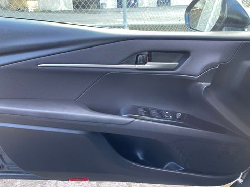 Used 2025 Toyota Camry LE image 20