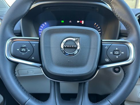 New 2026 Volvo XC40 B5 Plus w/ Protection Package Premier image 21
