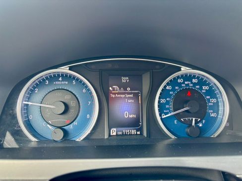 Used 2017 Toyota Camry LE image 21