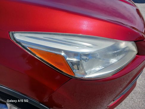 Used 2015 Ford Escape SE AWD/4WD image 20