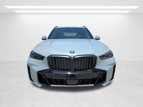 New 2026 BMW X5 xDrive50e w/ M Sport Package AWD/4WD image 9
