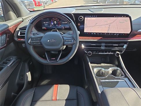 New 2026 Chevrolet Traverse RS w/ LPO, Floor Liner Package image 8